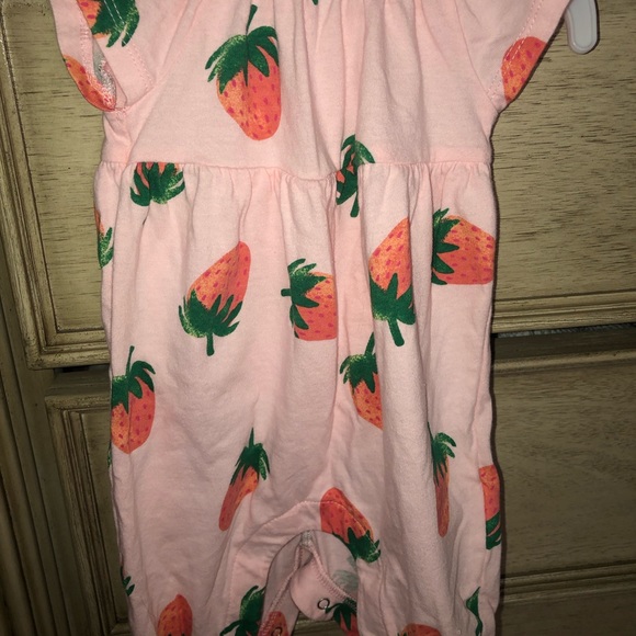 Old Navy jumpsuits-Strawberry and coral dots! 0-3 Months - Picture 4 of 8
